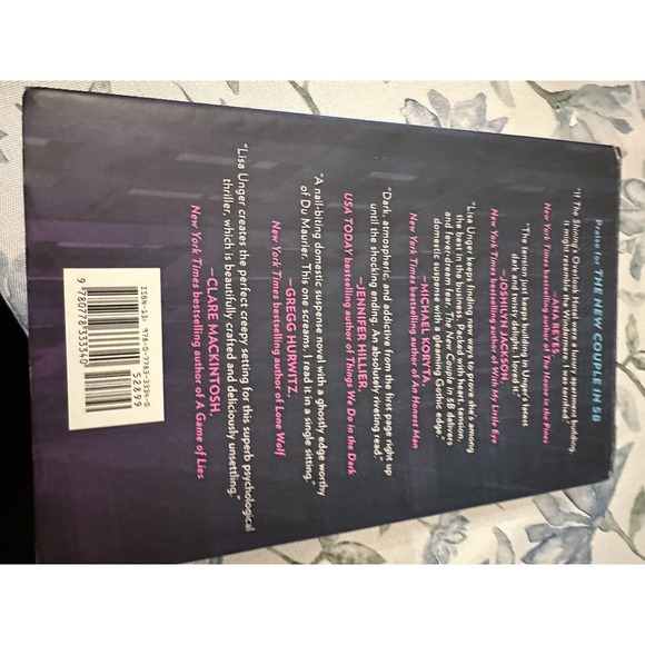 Lisa Unger Hardcover Book The New Couple In 5B - Picture 3 of 3